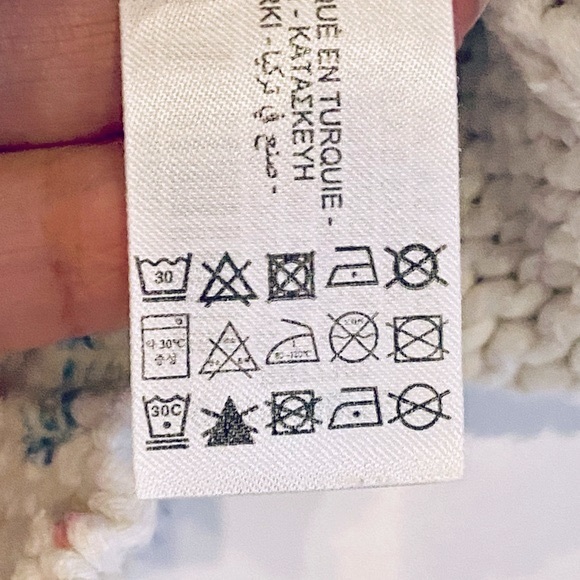 ZARA Cream Floral Pattern Chunky Knit Cropped Sweater Vest Tank Top Versatile - Picture 7 of 9